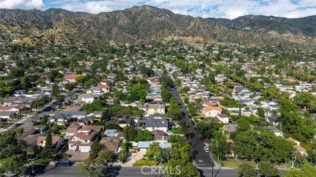 820 S Kenneth, Burbank, CA 91501