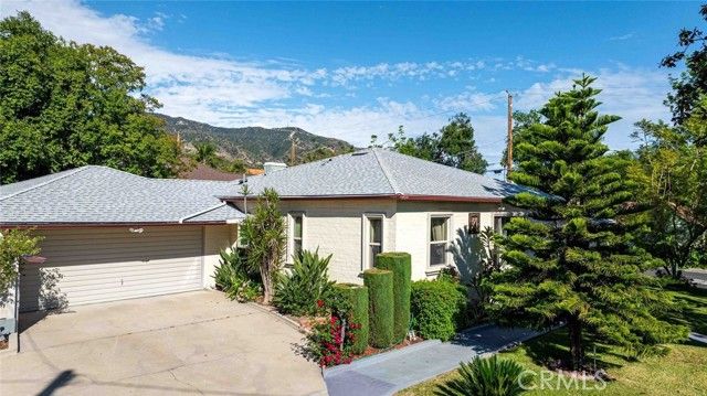 820 S Kenneth, Burbank, CA 91501