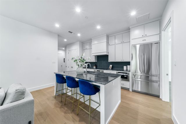 3601 Routh Street 2F, Dallas, TX 75219