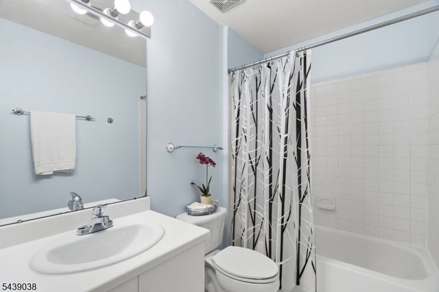 9 Knox Ct., Bernards Twp., NJ 07920