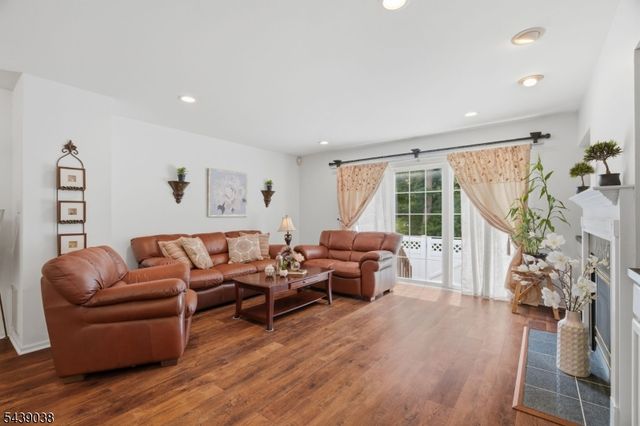 9 Knox Ct., Bernards Twp., NJ 07920