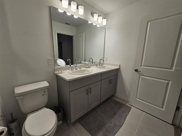 4451 ARLINGTON AVENUE 44, St Cloud, FL 34769