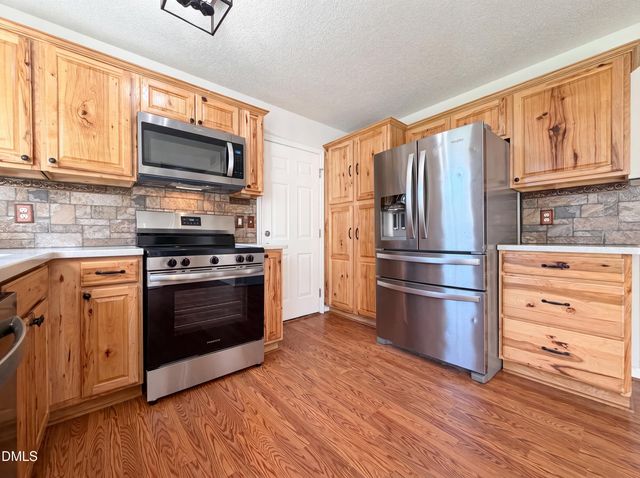 118 Zoai Place, Willow Springs, NC 27592