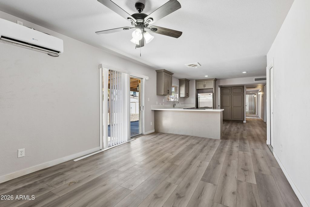 12409 N Columbine Drive, Phoenix, AZ 85029 — photo 4