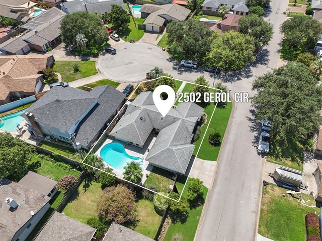 2502 Gerol Circle, Galveston, TX 77551