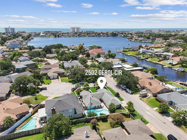2502 Gerol Circle, Galveston, TX 77551