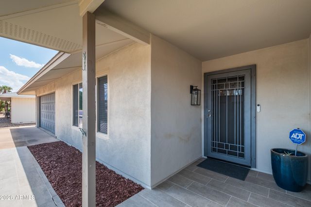 18442 N CONQUISTADOR Drive, Sun City West, AZ 85375