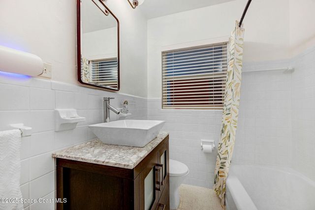 2150 N Shannon Avenue, Indialantic, FL 32903