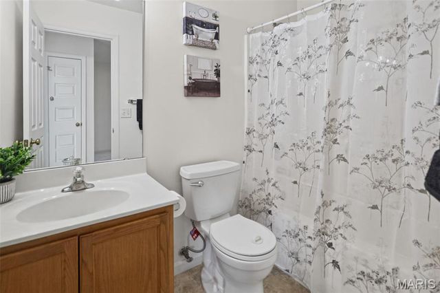 146 Falls Park Court, Belleville, IL 62220