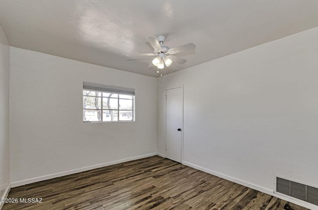 5034 E 17th Street, Tucson, AZ 85711