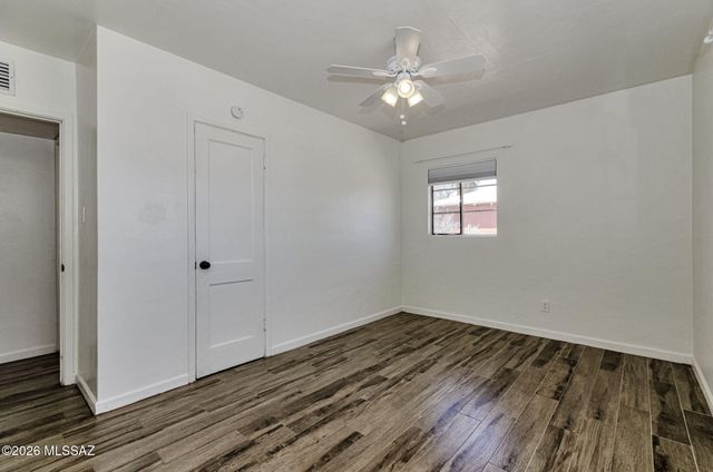 5034 E 17th Street, Tucson, AZ 85711