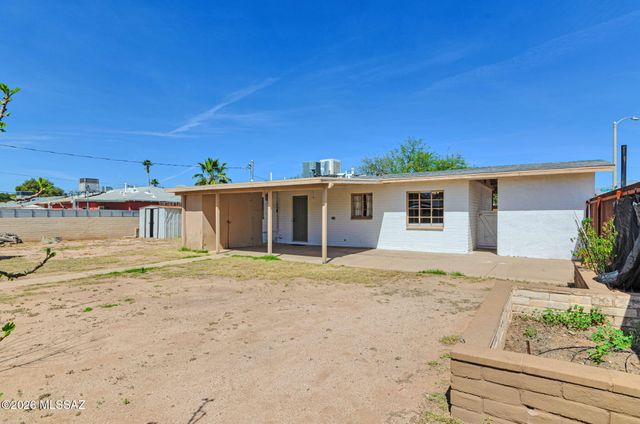 5034 E 17th Street, Tucson, AZ 85711