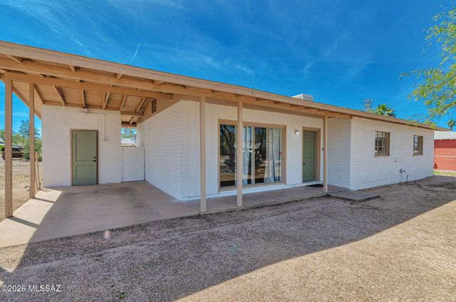 5034 E 17th Street, Tucson, AZ 85711