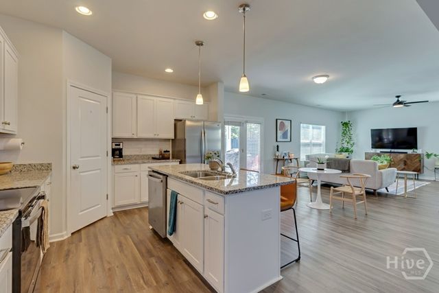 23 Wellstone Way, Richmond Hill, GA 31324