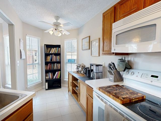 18024 Whispering Gables Lane, Dallas, TX 75287