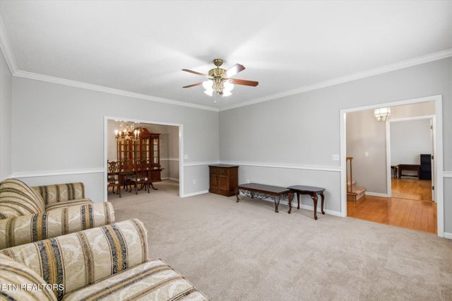 3006 Hawthorne St, Athens, TN 37303