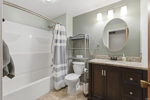 6710 Blue Mist Road, Fort Wayne, IN 46819