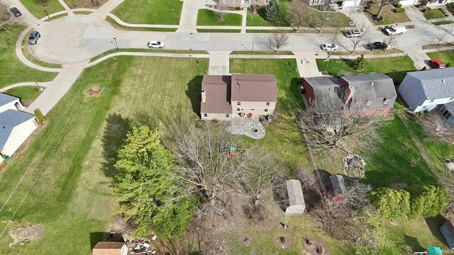6710 Blue Mist Road, Fort Wayne, IN 46819