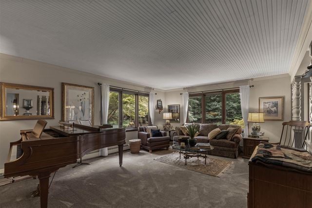 12879 Lakeshore Drive, Grand Haven, MI 49417