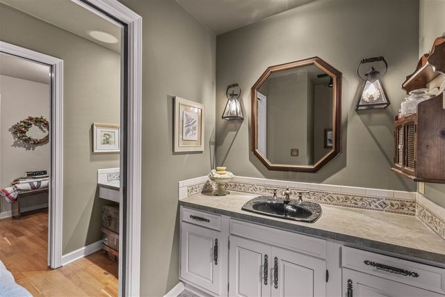 12879 Lakeshore Drive, Grand Haven, MI 49417