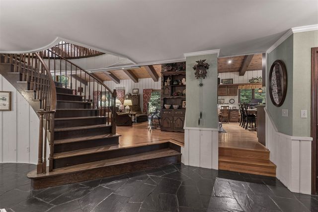 12879 Lakeshore Drive, Grand Haven, MI 49417