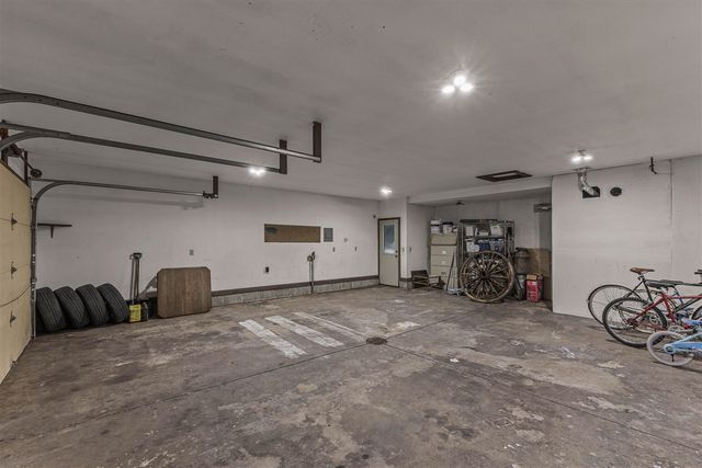 12879 Lakeshore Drive, Grand Haven, MI 49417