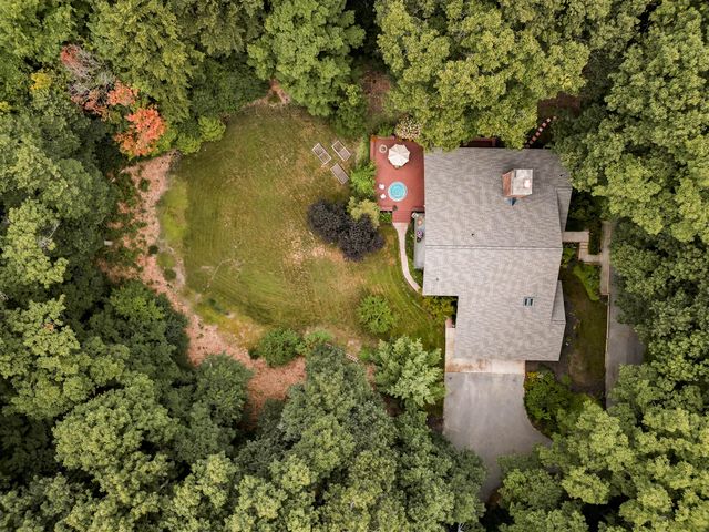 12879 Lakeshore Drive, Grand Haven, MI 49417