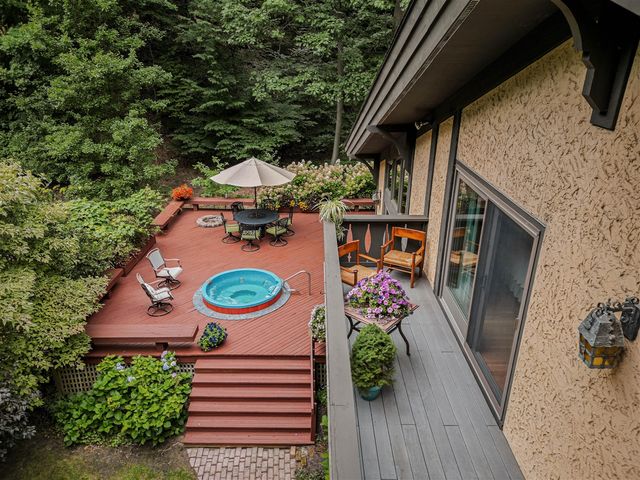 12879 Lakeshore Drive, Grand Haven, MI 49417