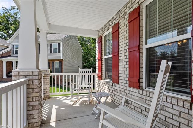 1041 Cathedral DR, Suffolk, VA 23434