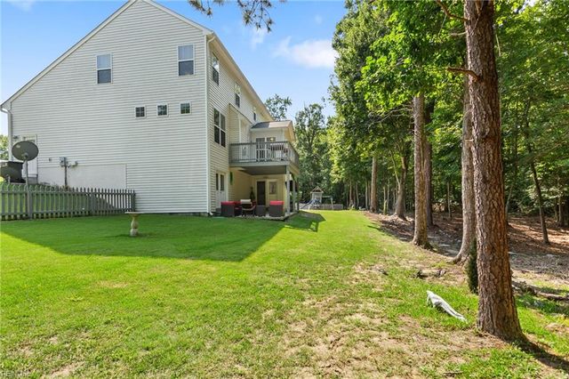 1041 Cathedral DR, Suffolk, VA 23434