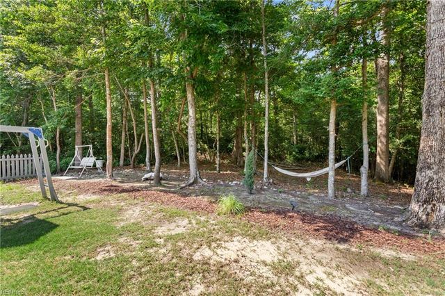 1041 Cathedral DR, Suffolk, VA 23434
