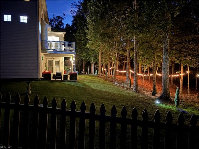 1041 Cathedral DR, Suffolk, VA 23434