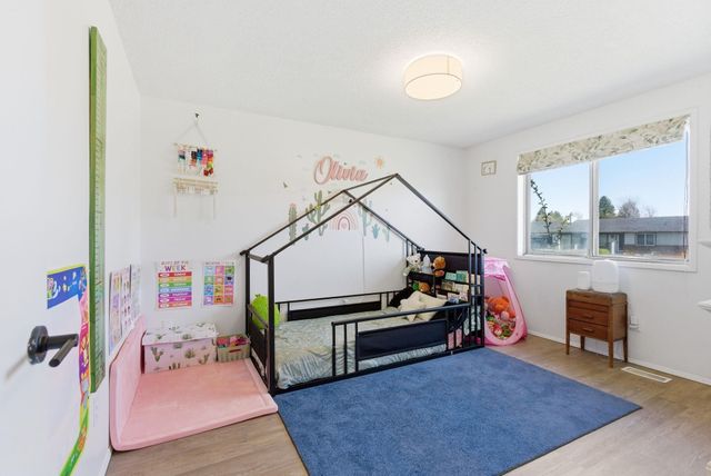 1214 S Saint Charles Rd, Spokane Valley, WA 99037