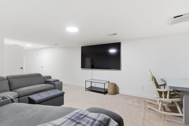 1214 S Saint Charles Rd, Spokane Valley, WA 99037