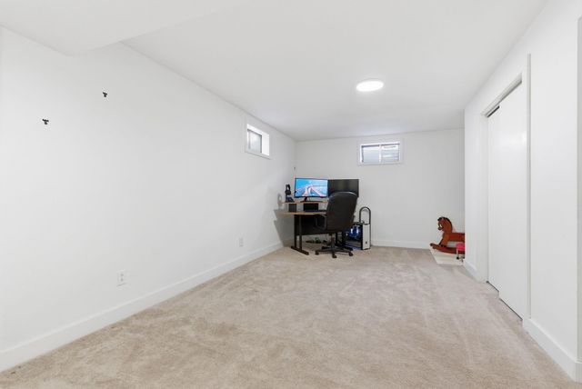 1214 S Saint Charles Rd, Spokane Valley, WA 99037