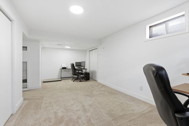 1214 S Saint Charles Rd, Spokane Valley, WA 99037