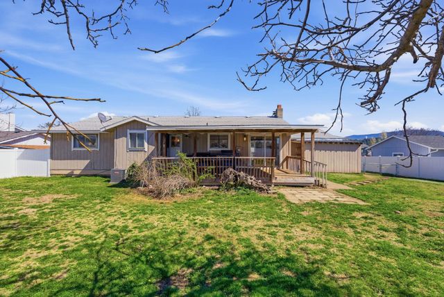 1214 S Saint Charles Rd, Spokane Valley, WA 99037