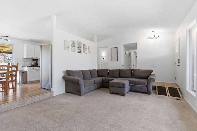 1214 S Saint Charles Rd, Spokane Valley, WA 99037