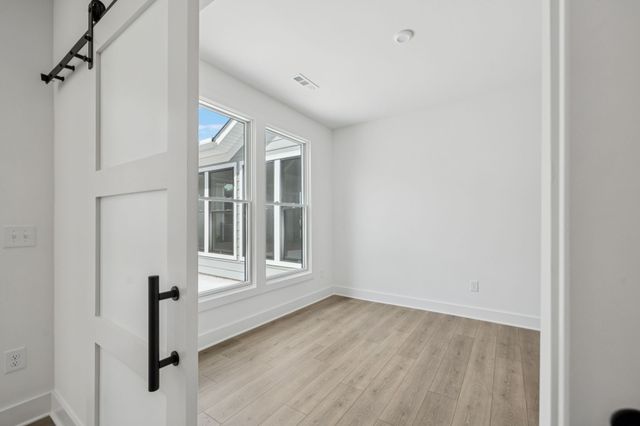 516 Restoration Dr, Smyrna, TN 37167