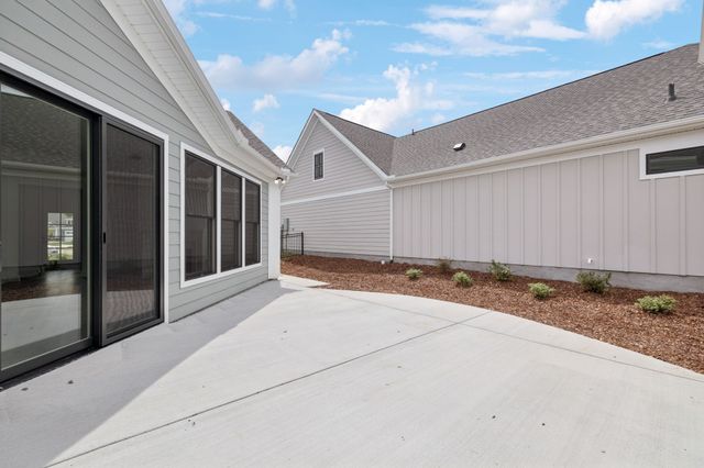 516 Restoration Dr, Smyrna, TN 37167