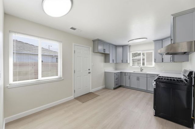 757 Melannie, San Jose, CA 95116