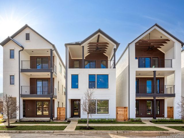 558 McMonigal Place, San Antonio, TX 78210