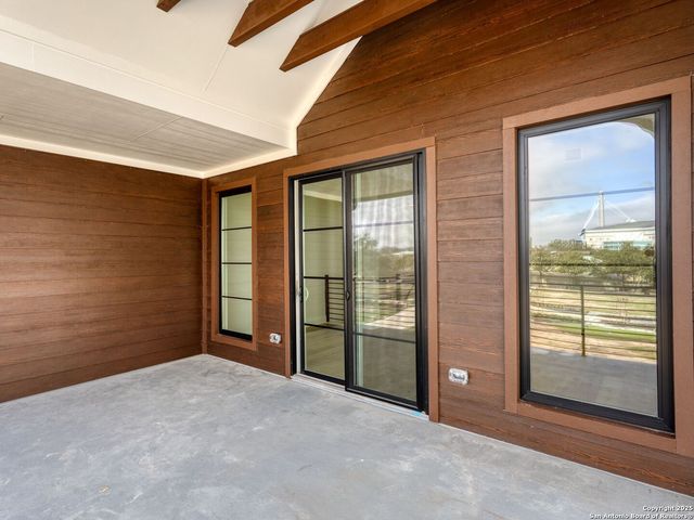 558 McMonigal Place, San Antonio, TX 78210