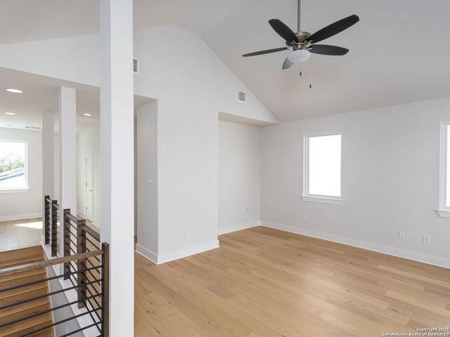 558 McMonigal Place, San Antonio, TX 78210