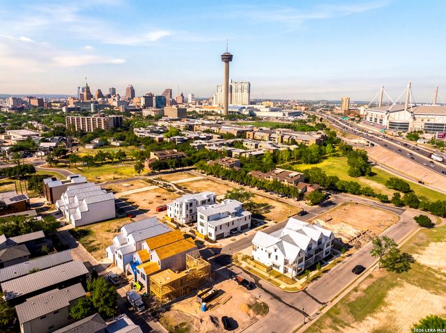 558 McMonigal Place, San Antonio, TX 78210