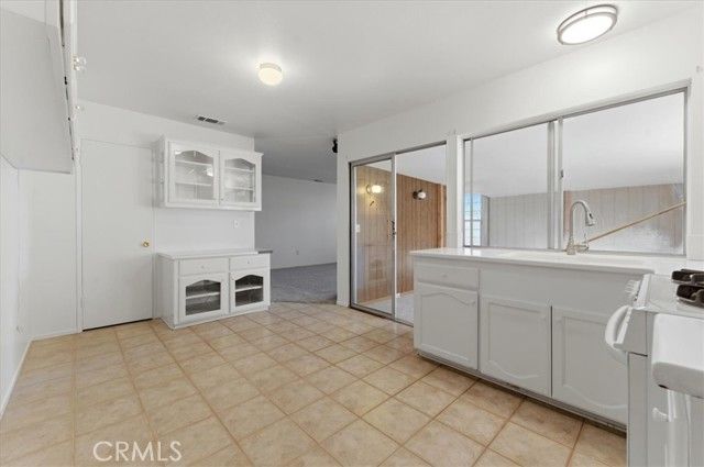 9075 Cabrillo, Riverside, CA 92503