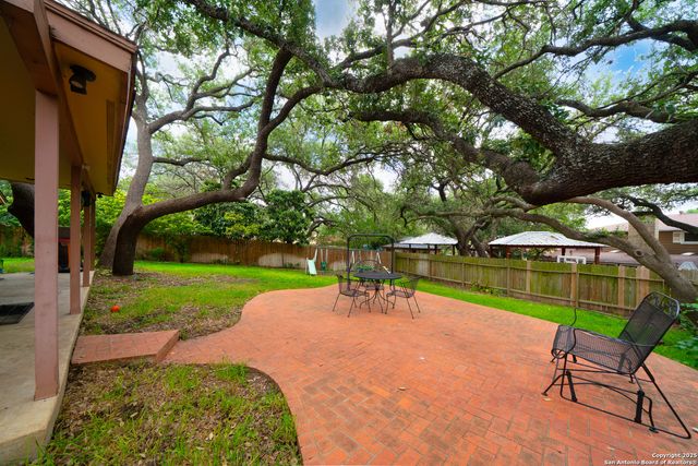 7622 SUSAN ELAINE ST, San Antonio, TX 78240