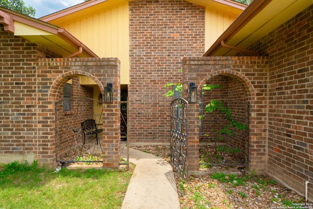 7622 SUSAN ELAINE ST, San Antonio, TX 78240