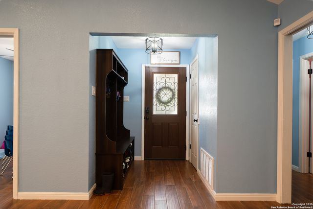 7622 SUSAN ELAINE ST, San Antonio, TX 78240