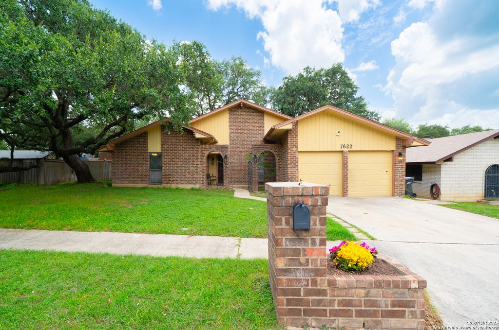 7622 SUSAN ELAINE ST, San Antonio, TX 78240